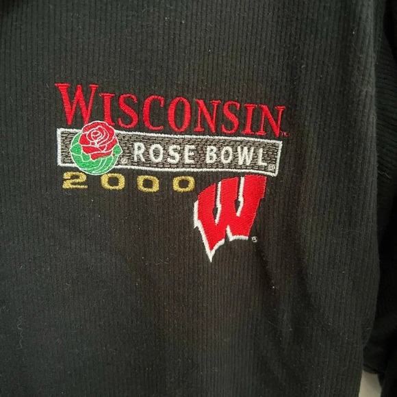 University of Wisconsin Rose Bowl Polo 2000 - Picture 3 of 4